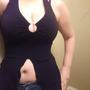 Around the neck top
